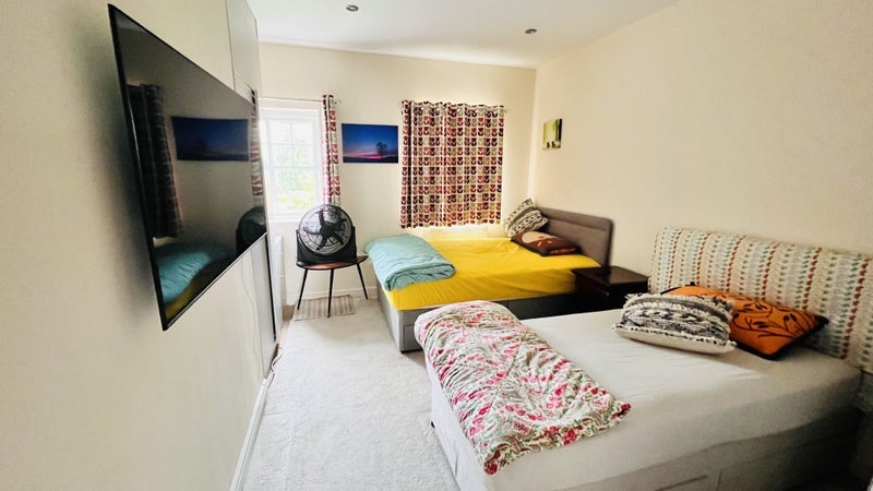 Room Plantin Road in Trafford