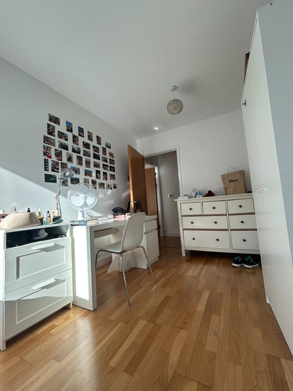 Room Amelia Street in Greater London