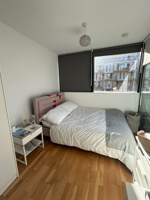 Room Amelia Street in Greater London