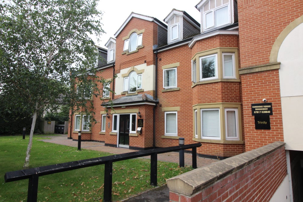 Flat Cambridge Square in Middlesbrough