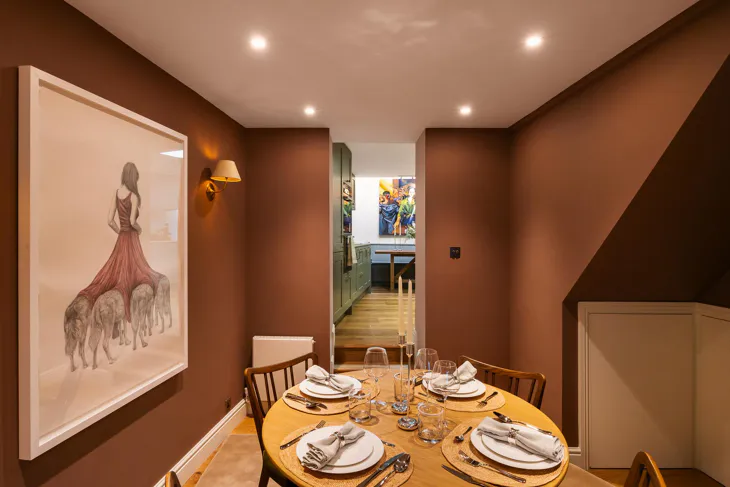 House Peel Street in Greater London