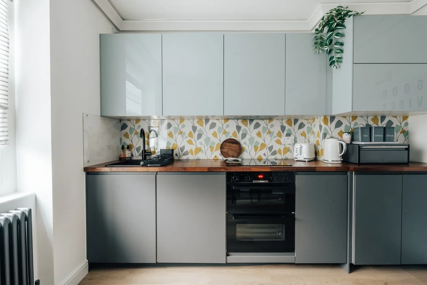 Flat Wellington Way in Greater London