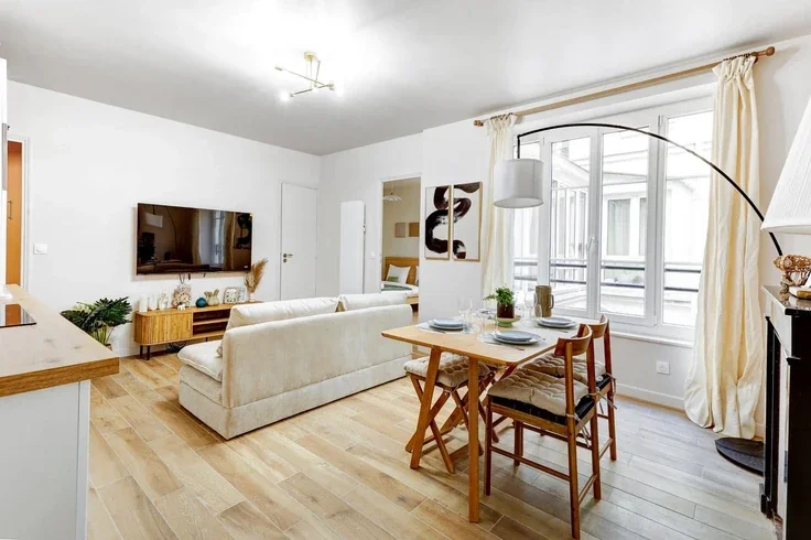 Appartement Rue des Tournelles à Paris