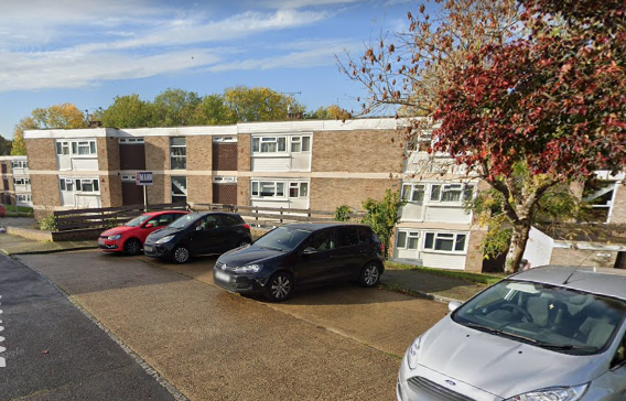 Flat Beecroft Close in Canterbury
