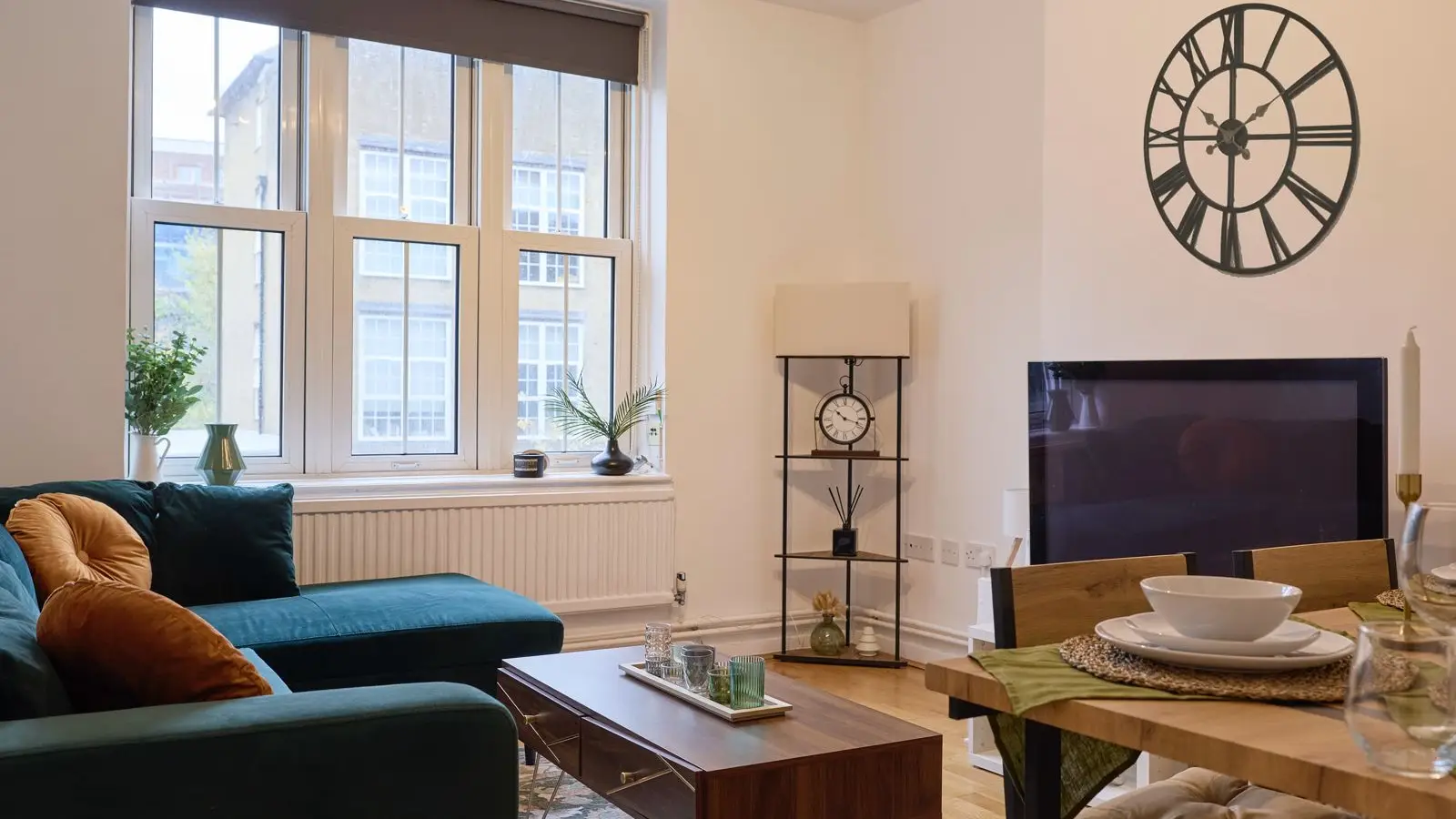 Flat Camden Mews in Greater London