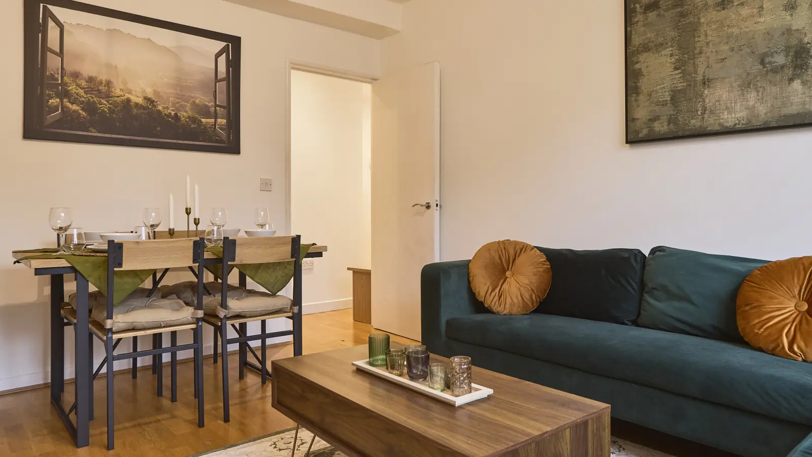 Flat Camden Mews in Greater London