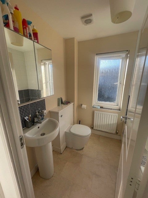 House Home Leas Close in Bristol