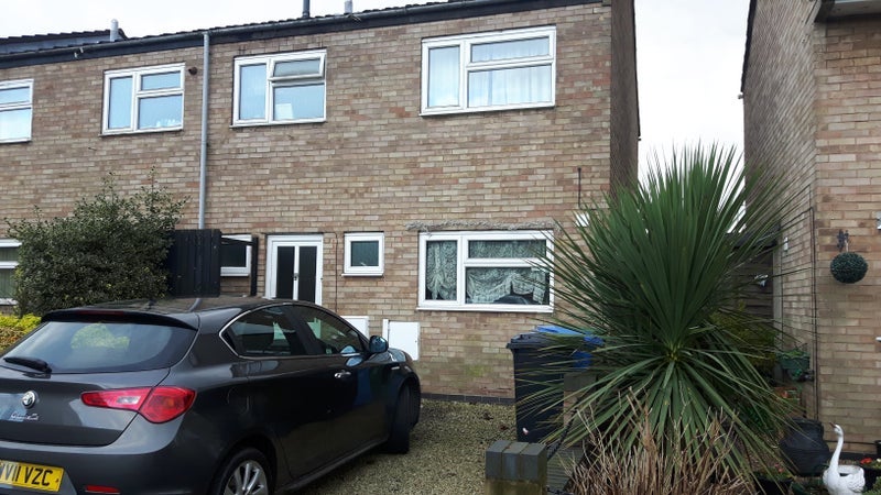 House Broadsmeath in Tamworth