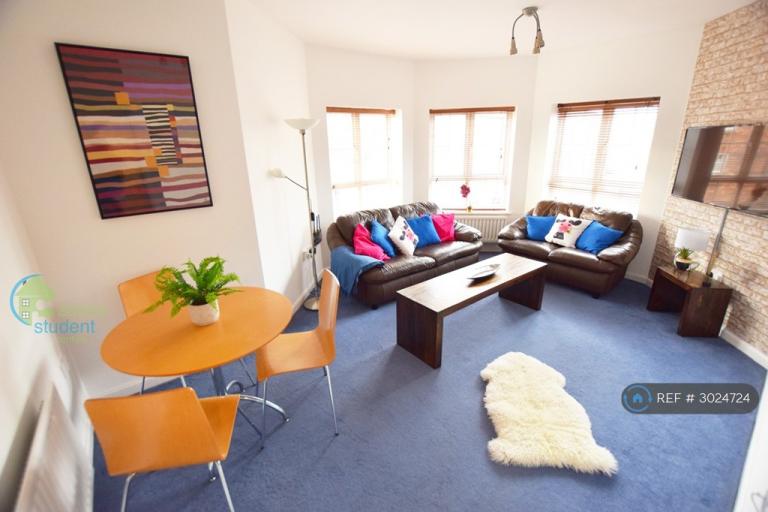 Room Thomas Brassey Close in Chester