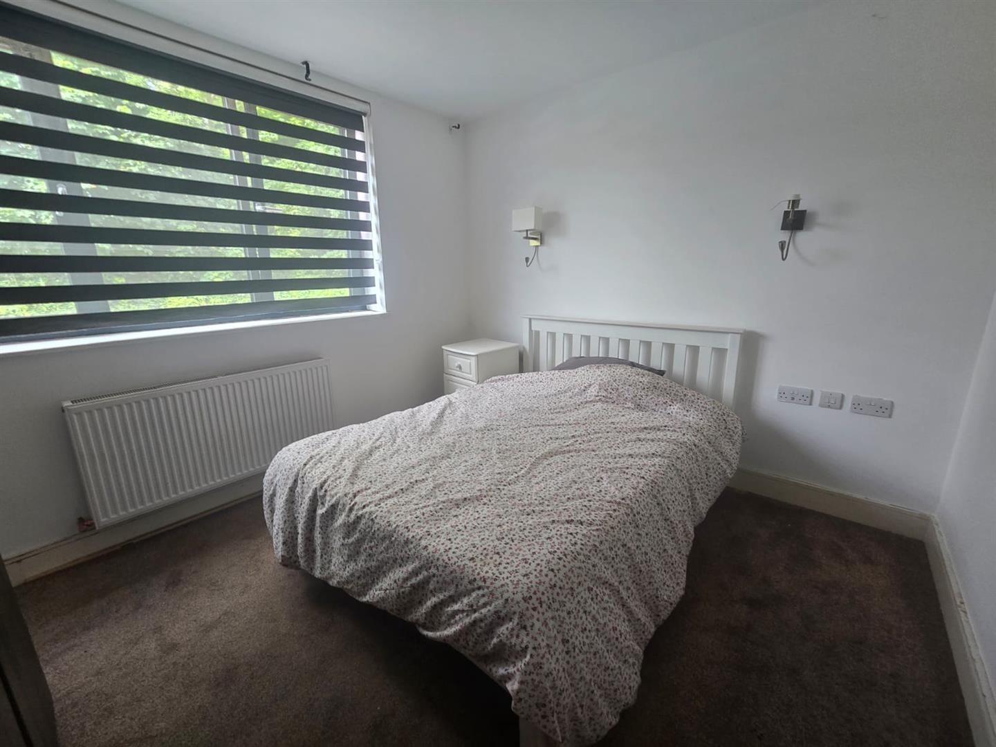 Flat Lancaster Road in Greater London