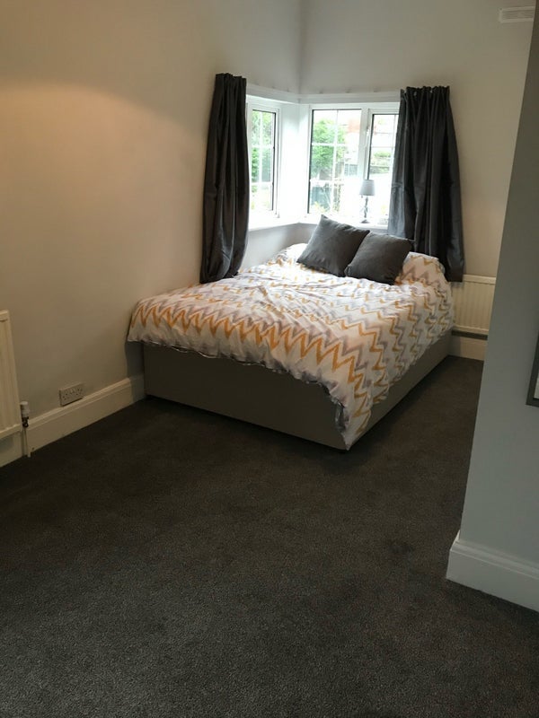 Room Wells Road in Bristol