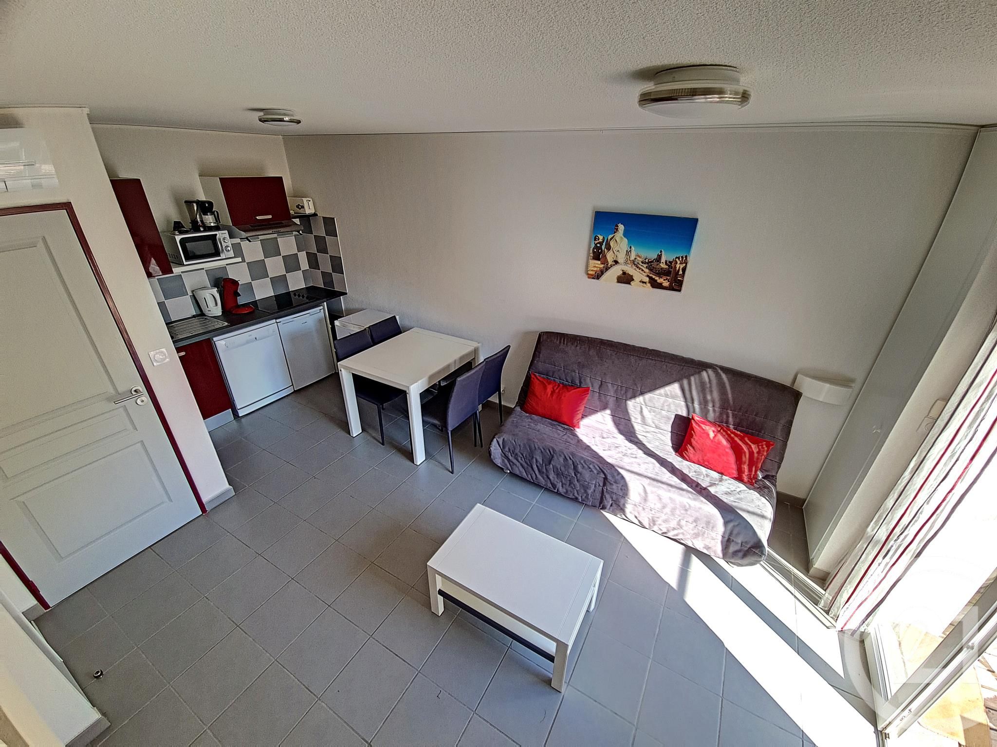 Maison Route Nationale à Argelès-sur-Mer