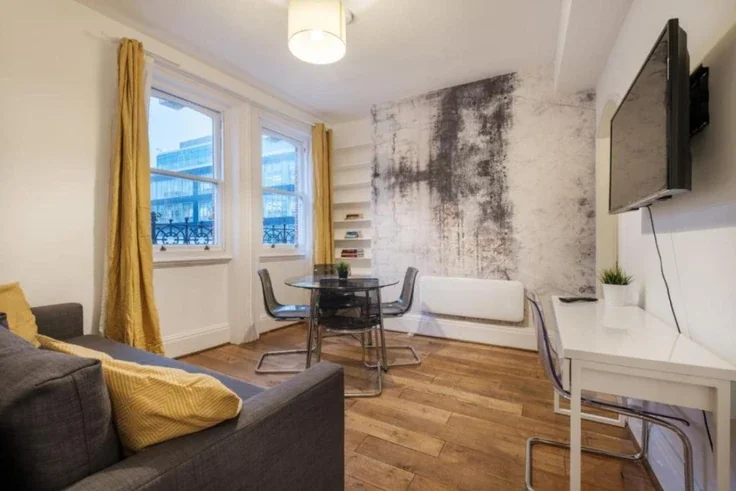 Flat Oxford Street in City of Westminster