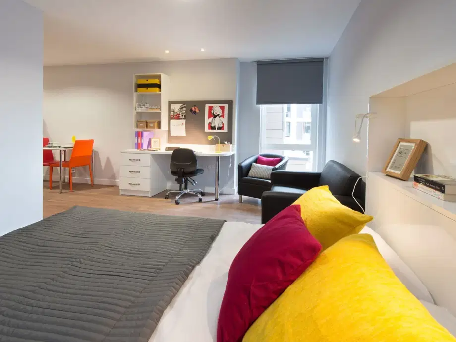 Flat Stockwell Green in Greater London