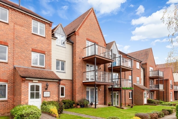Flat Marina Way in Vale of White Horse