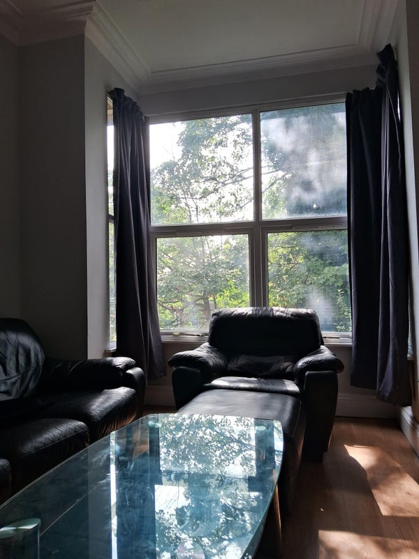 Room Talbot Mount in Leeds