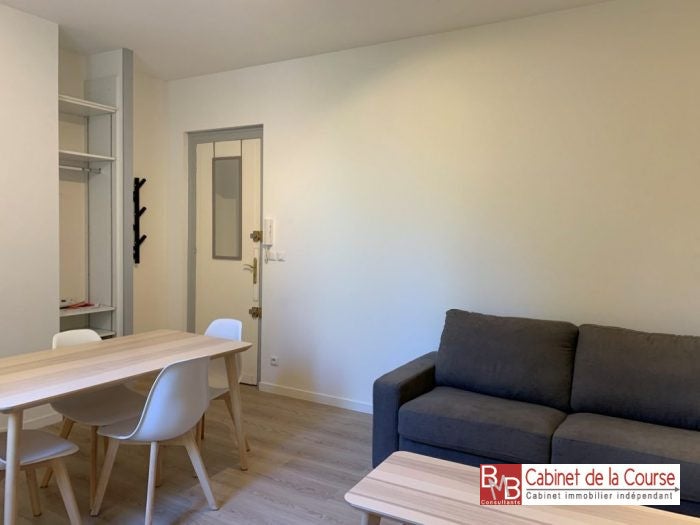 Flat Rue de Navarre in Bordeaux