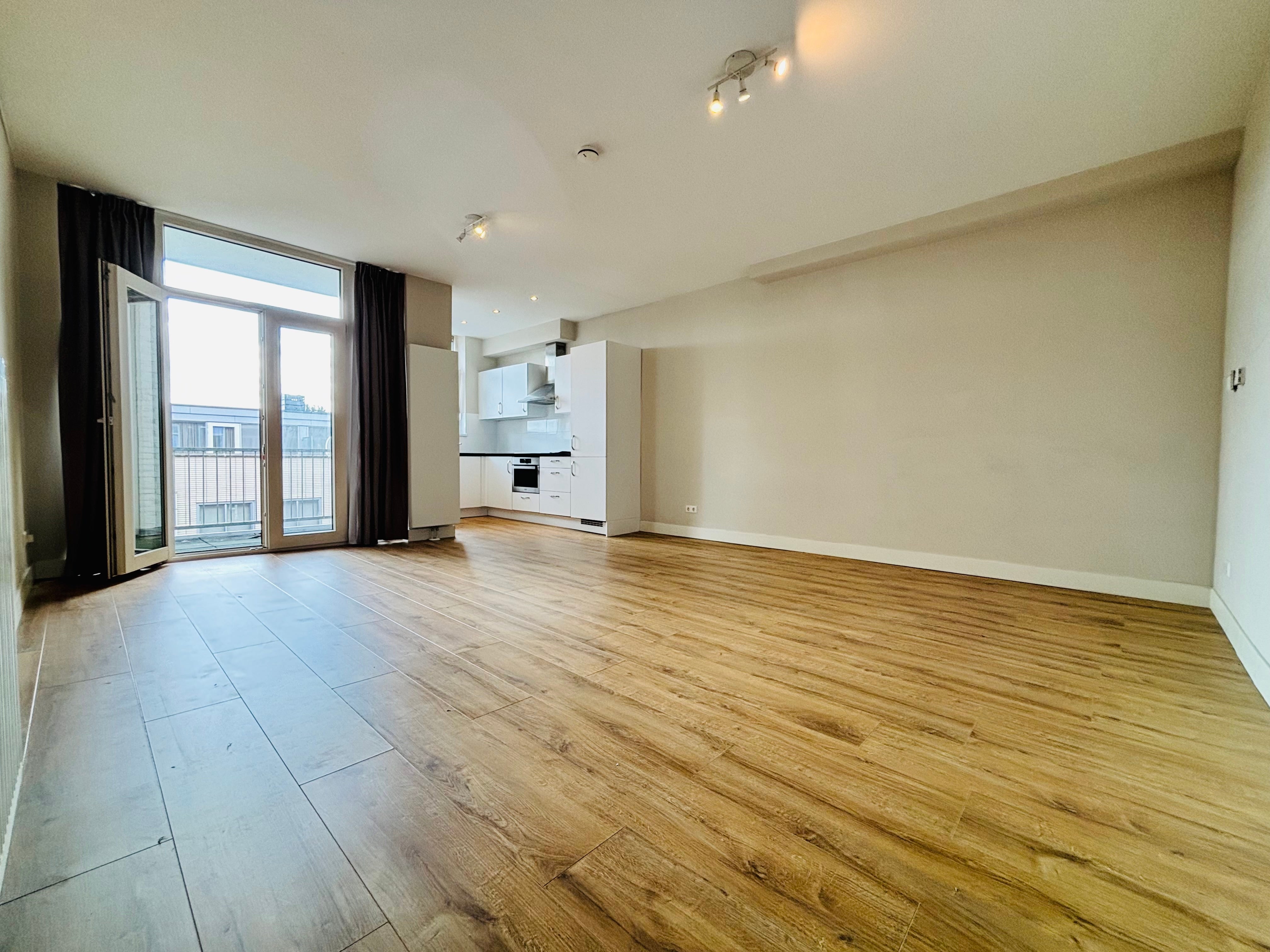 Appartement Groene Hilledijk 214 A 01A in Rotterdam