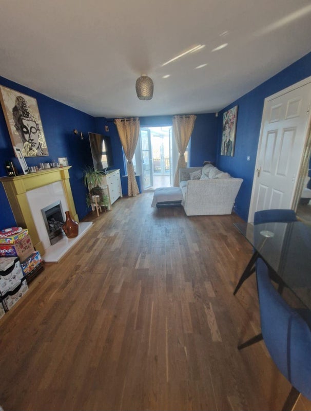 Room Sandwath Drive in Church Fenton