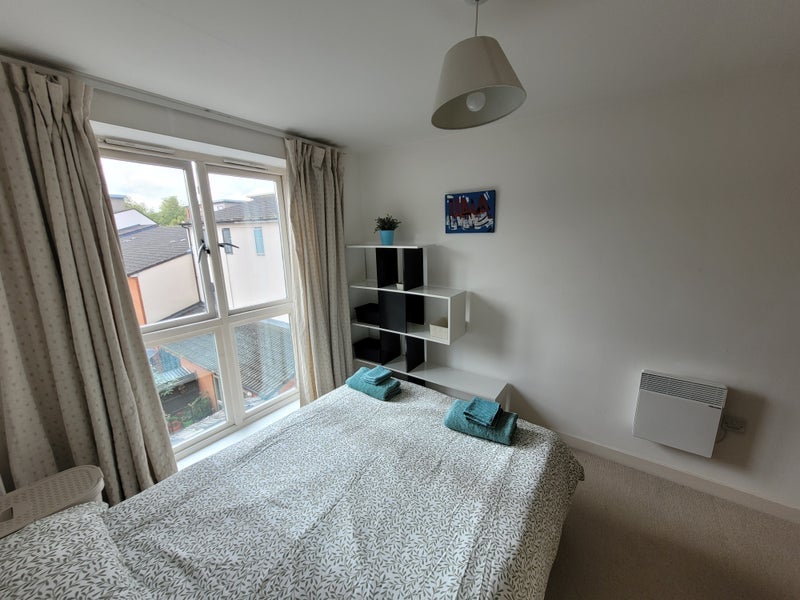 Flat Tredegar Road in Greater London