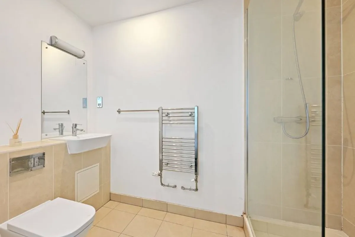 Flat Bloemfontein Road in Greater London