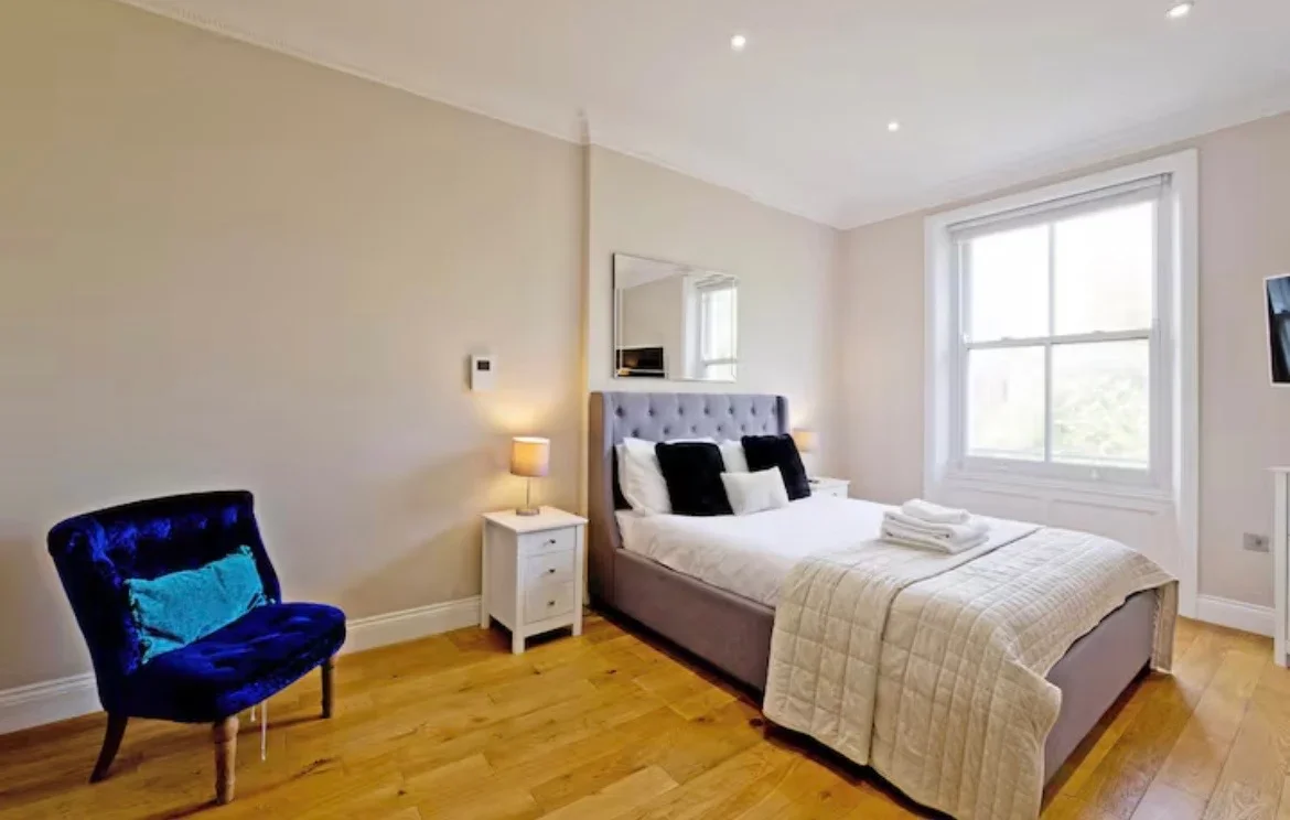 Room Cromwell Road in Greater London