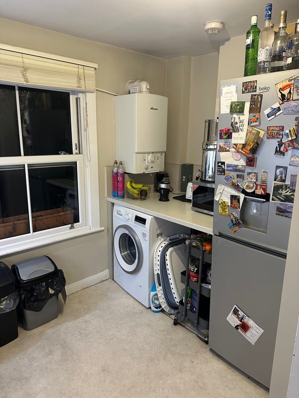 Room Fernlea Road in Greater London
