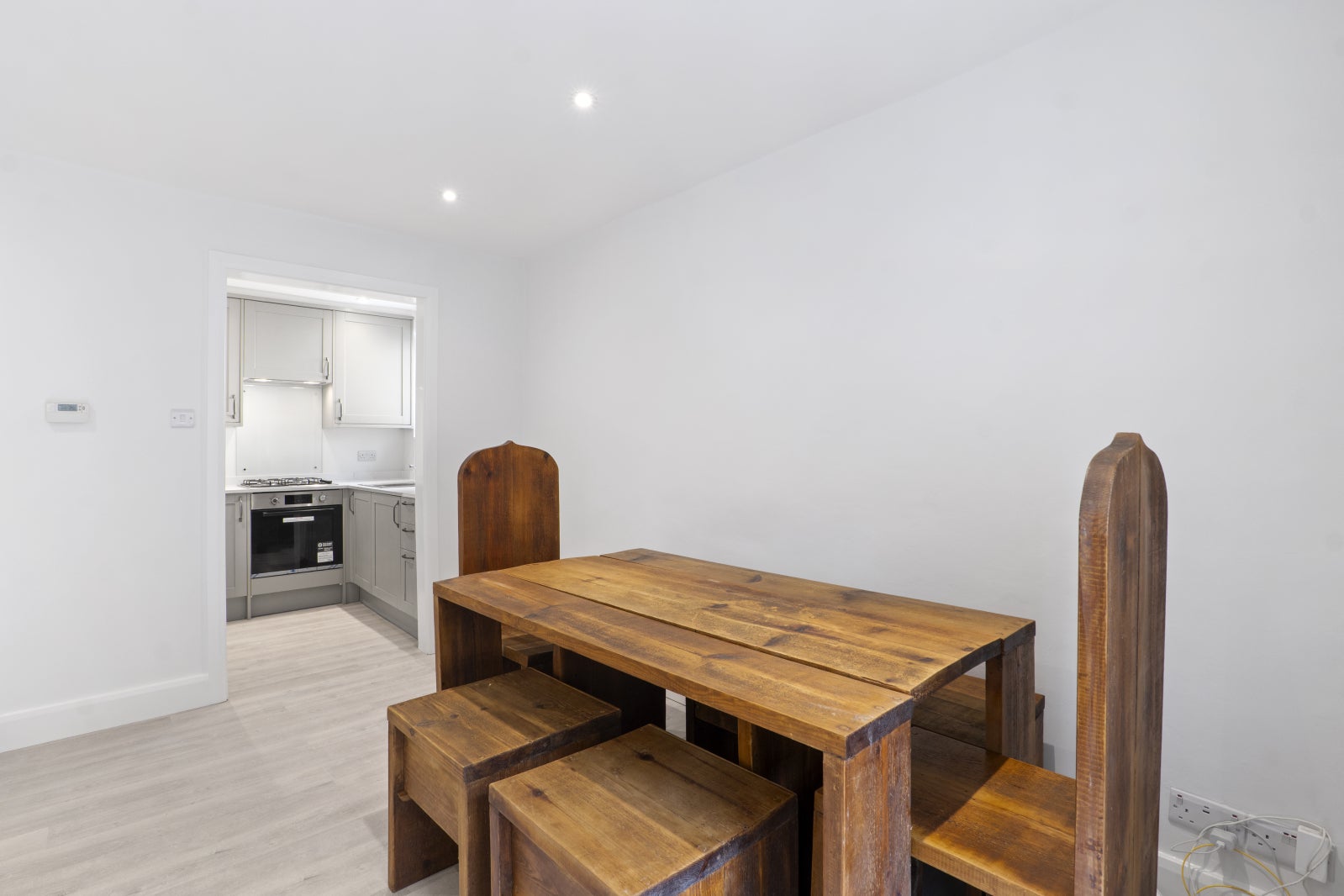 Flat Offord Road in Greater London