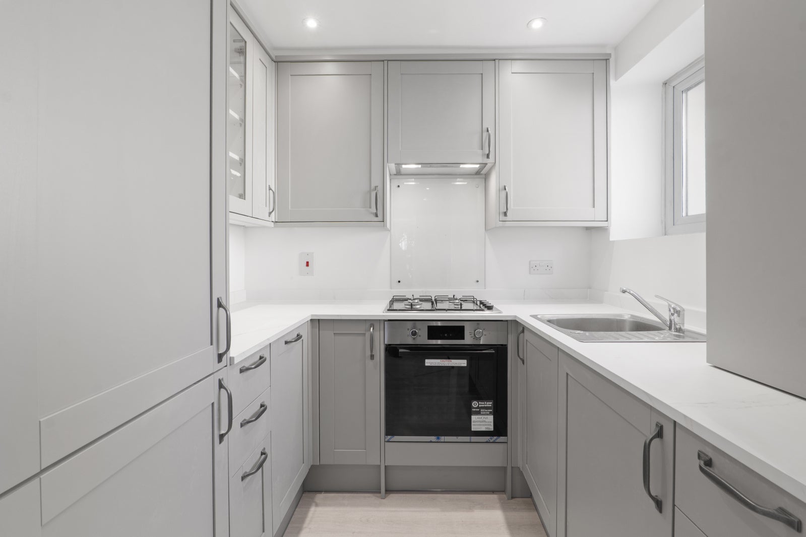 Flat Offord Road in Greater London