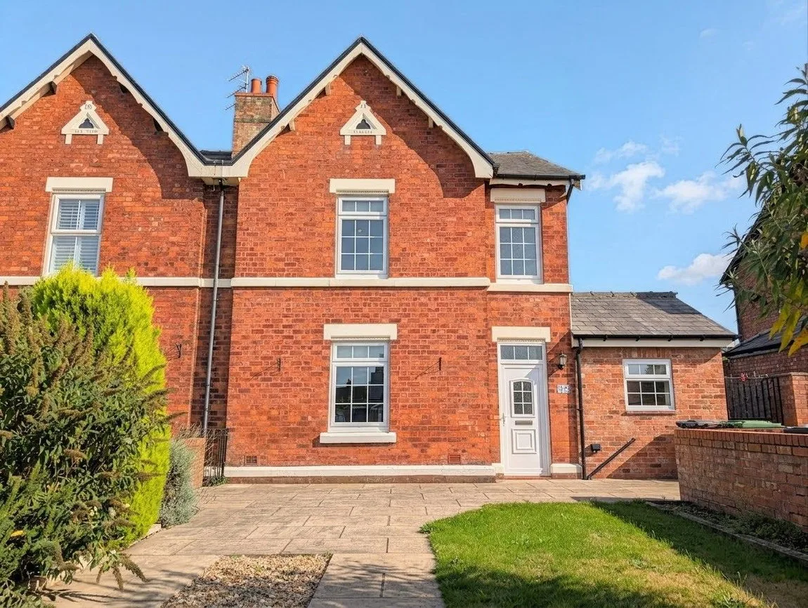 House Shellfield Road in Southport