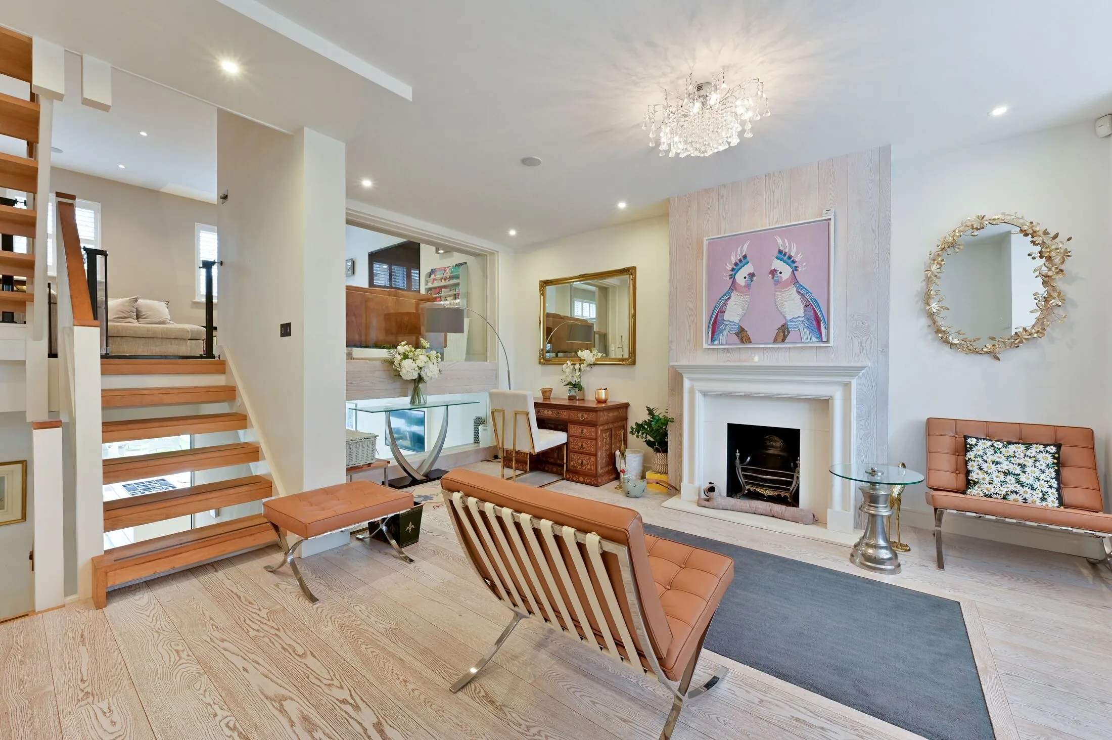 House Chapman Square in Greater London