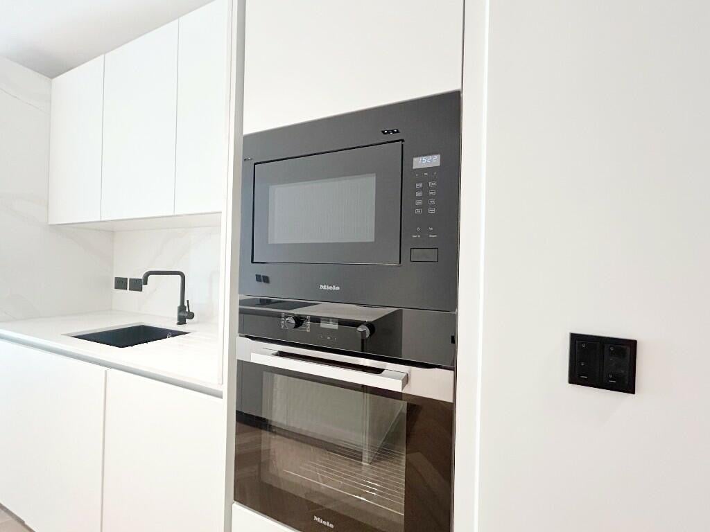 Flat Earl's Court Gardens in Greater London