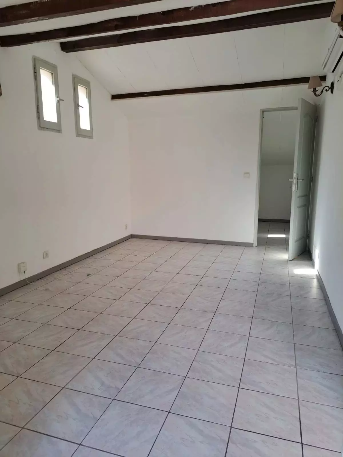 Flat Rue du Chanoine Moisan in Fuveau