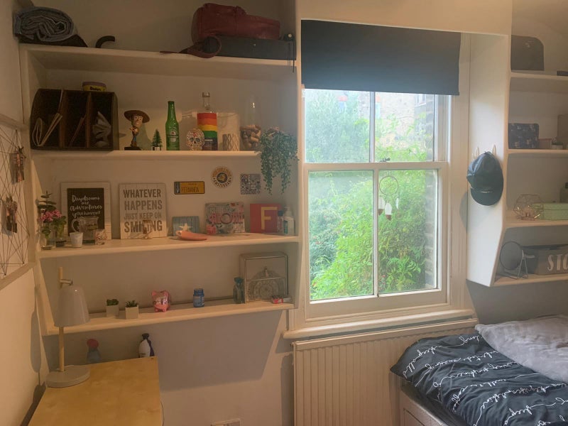 Room Kingsgate Road in Greater London