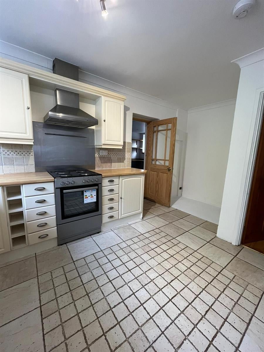 House Brynawel in Pontardawe