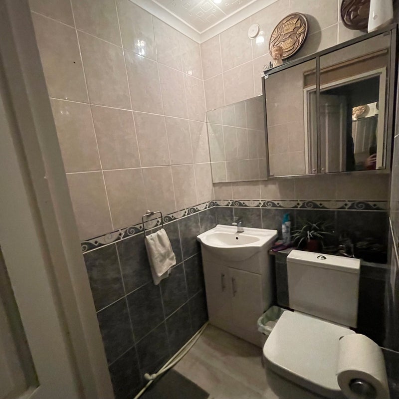 Room Hinksey Path in Greater London