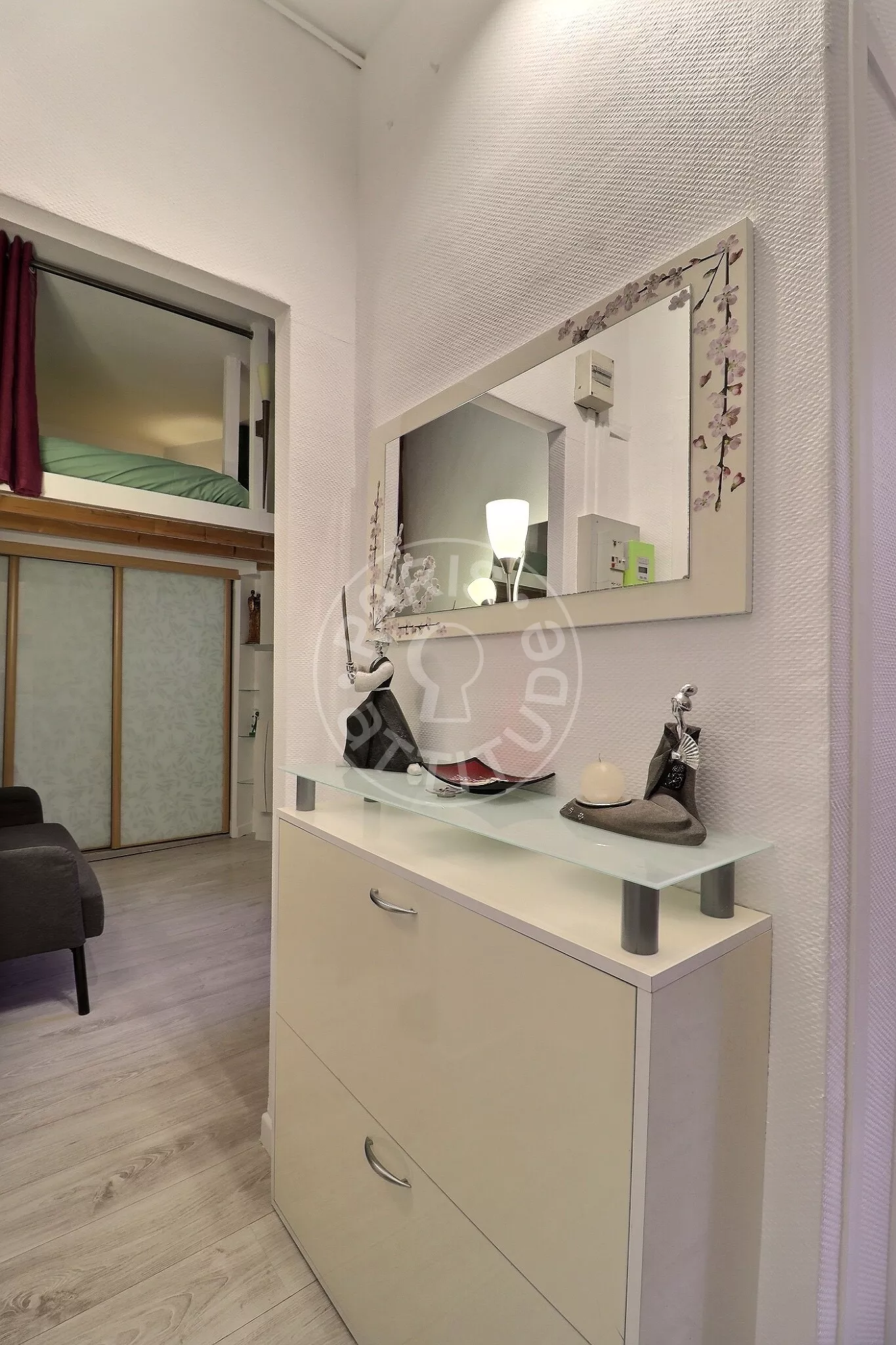 Flat Rue Oberkampf in Paris