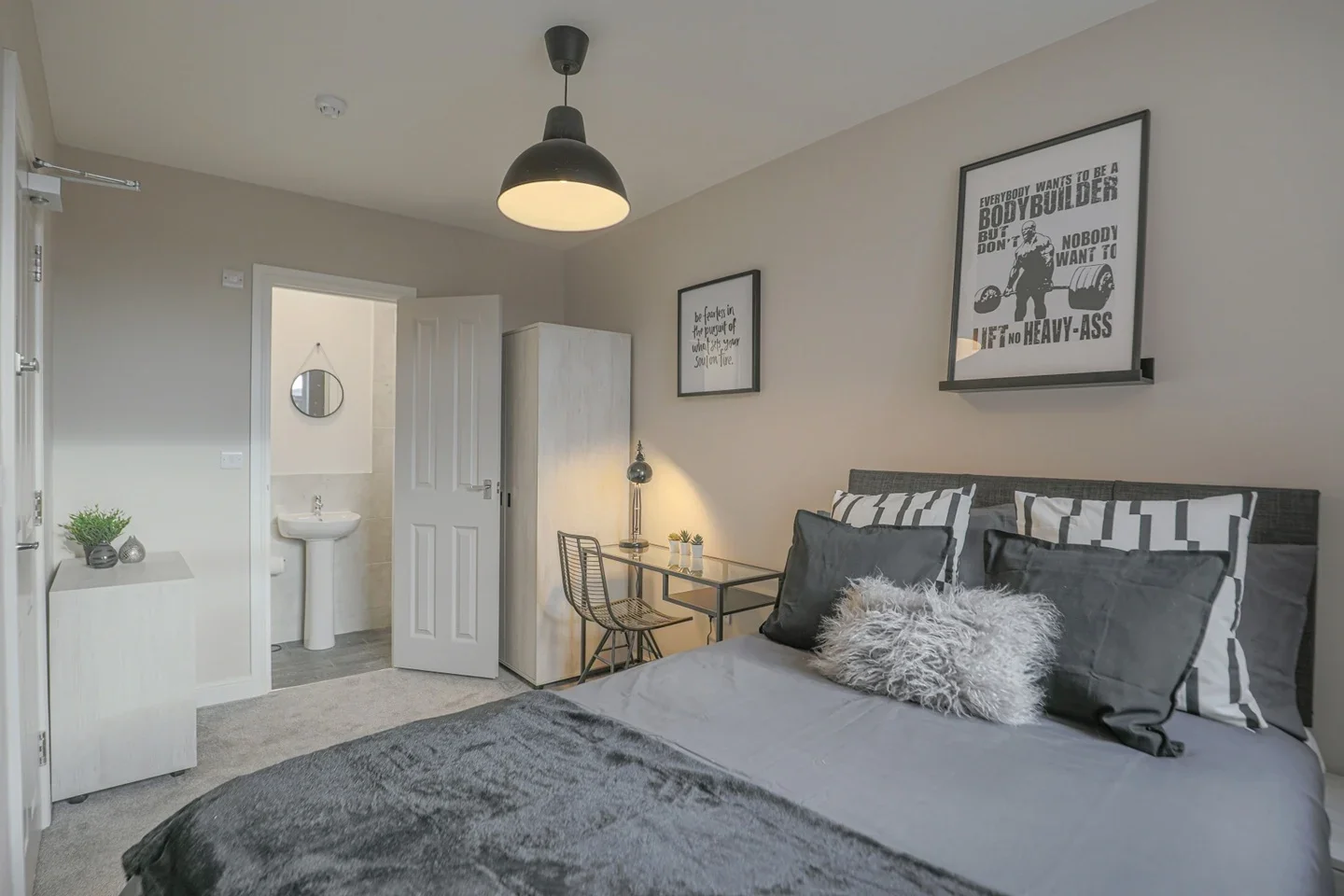 Room Wilson Street in Derby