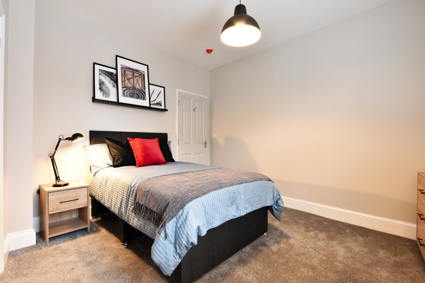 Room Wilson Street in Derby