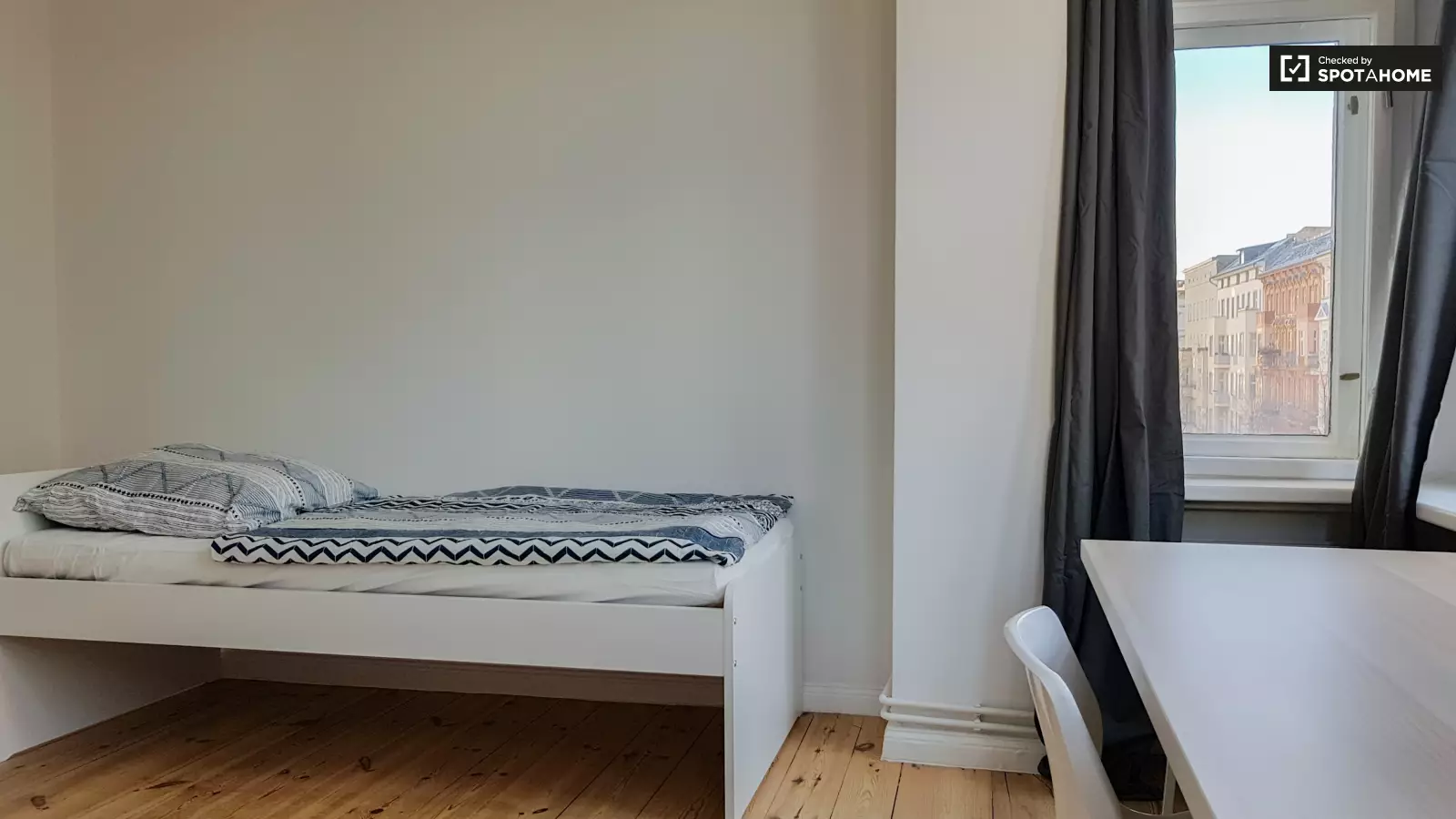 Wohnung Hohenzollerndamm in Berlin