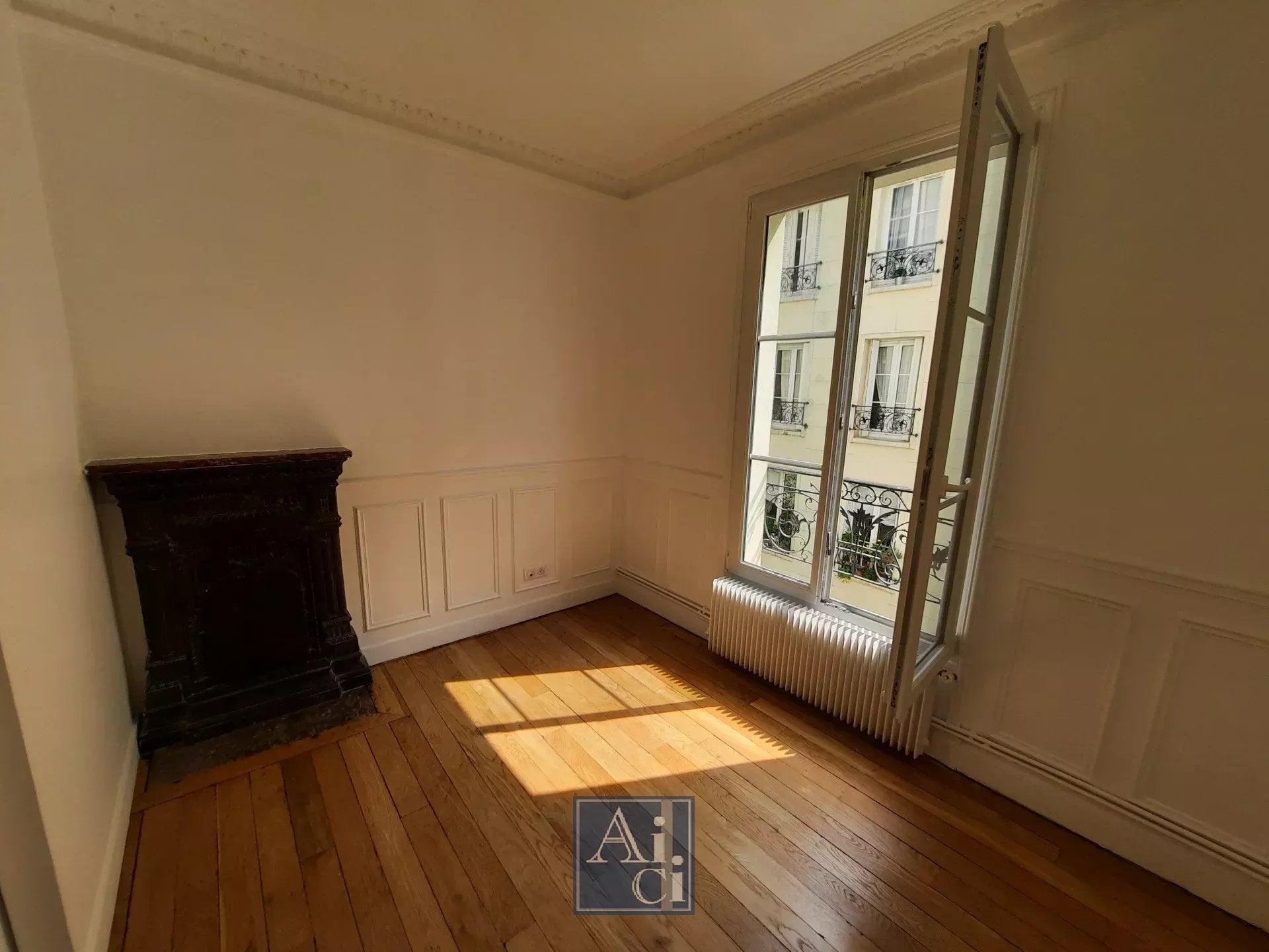 Appartement Rue Davioud à Paris