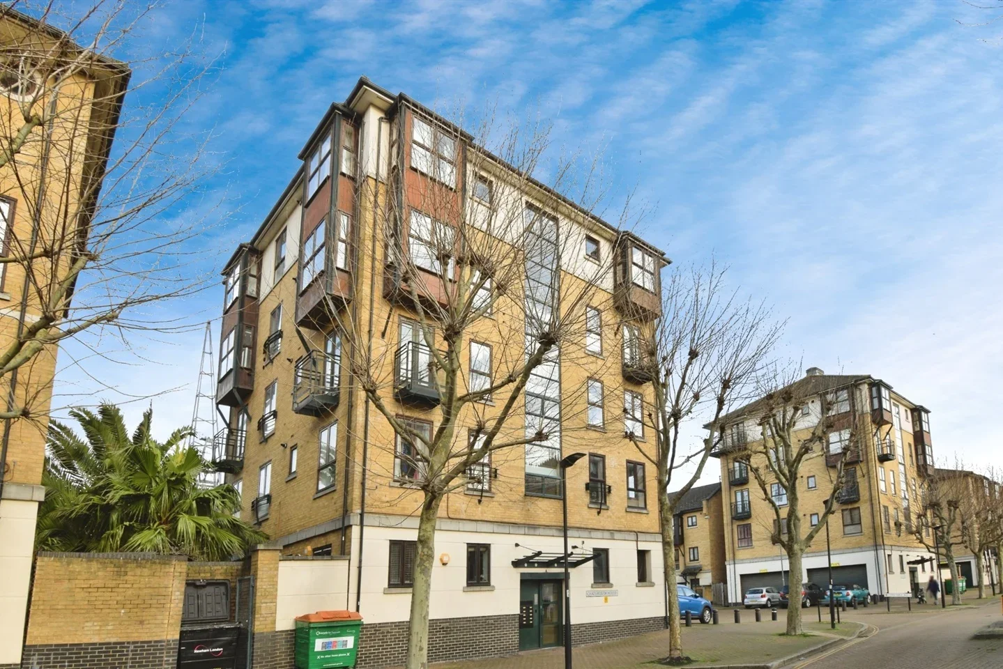 Flat Audley Drive in Greater London
