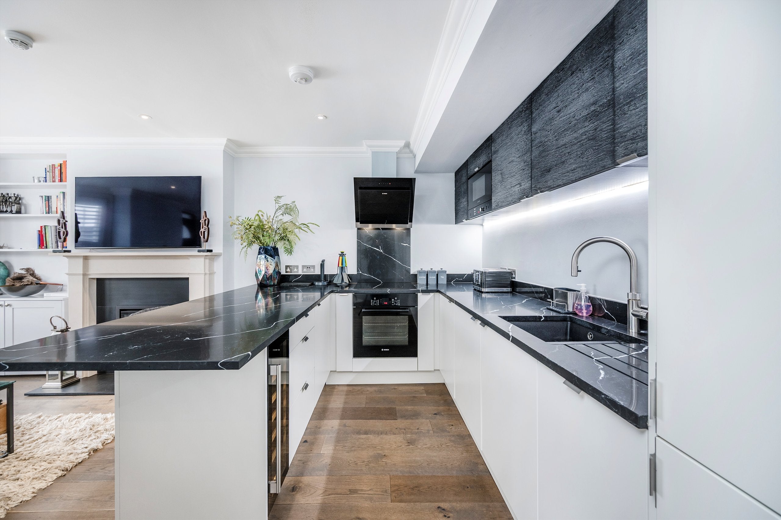 Flat Burnaby Street in Greater London