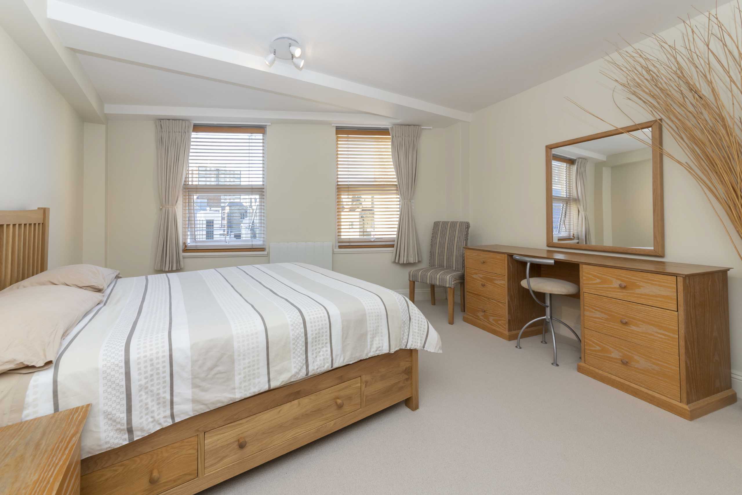 Flat Great James Street in Greater London