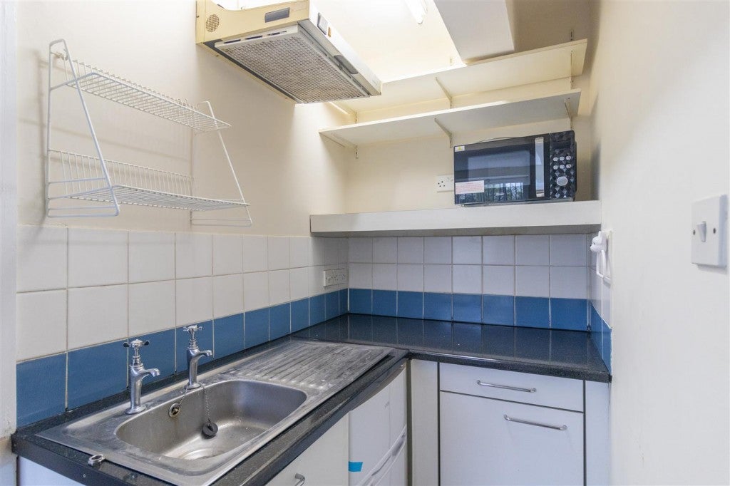 Flat Pittville Lawn in Cheltenham