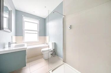 Flat Freshford Street in Greater London