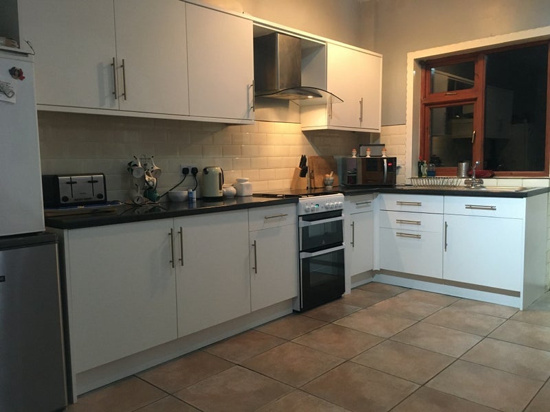Room The Villas in Stoke-on-Trent