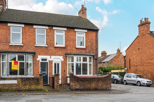 House Highbridge Road in Aylesbury