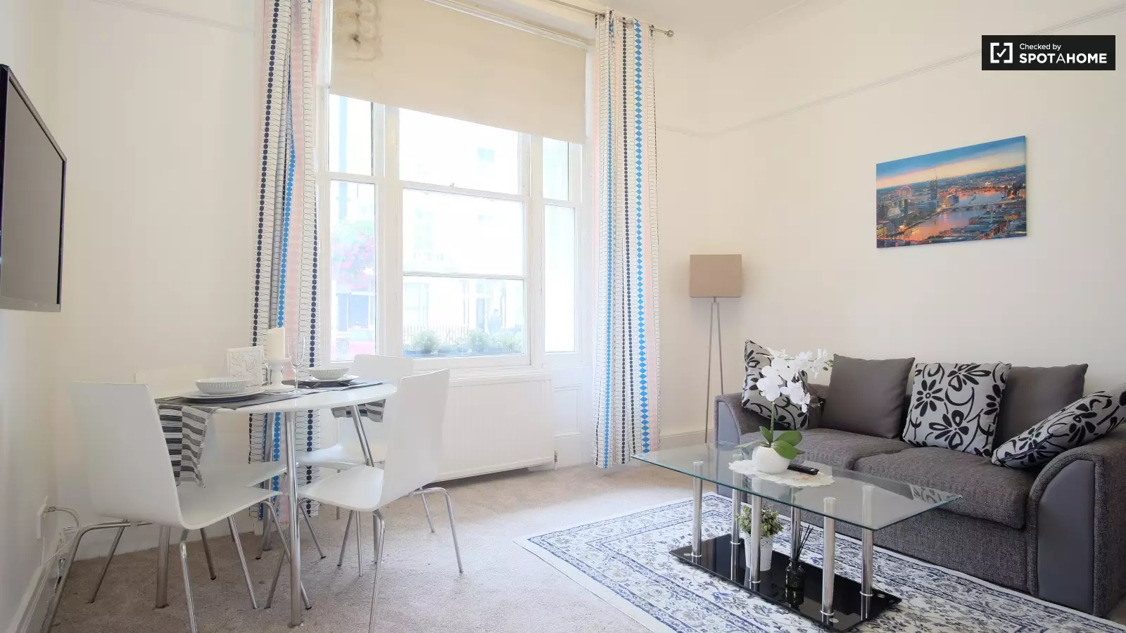 Flat Churchill Gardens Road in City of Westminster