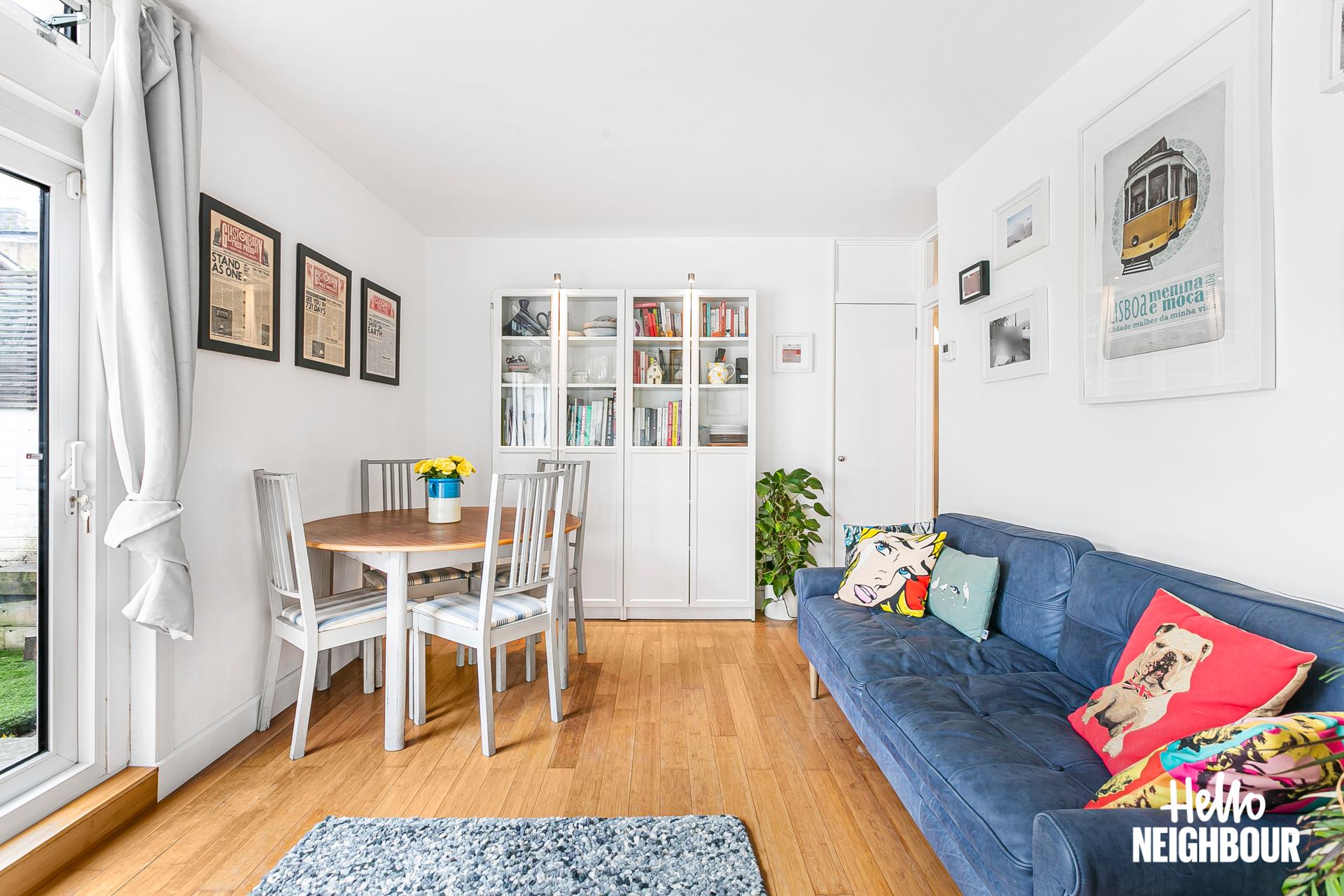 Flat Victoria Rise in Greater London